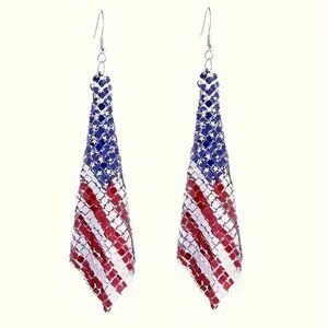 🌺 🌺 🌺American Flag Earrings Made of Geometric Square Mesh Chain